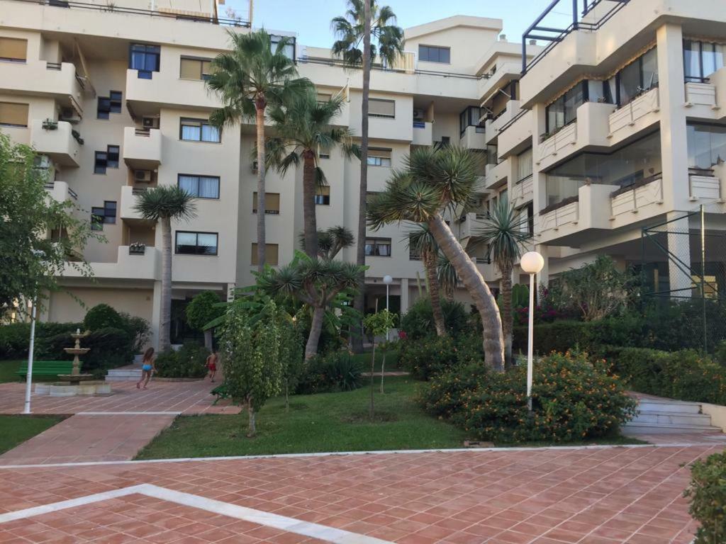 Appartement Montemar Puerto à Torremolinos Extérieur photo